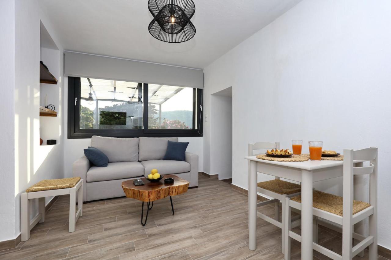 Villa John'S Skopelos Stafilos Esterno foto